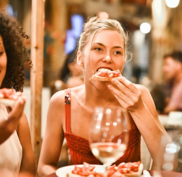 10 Disgusting Things People Find In Their Restaurant Food